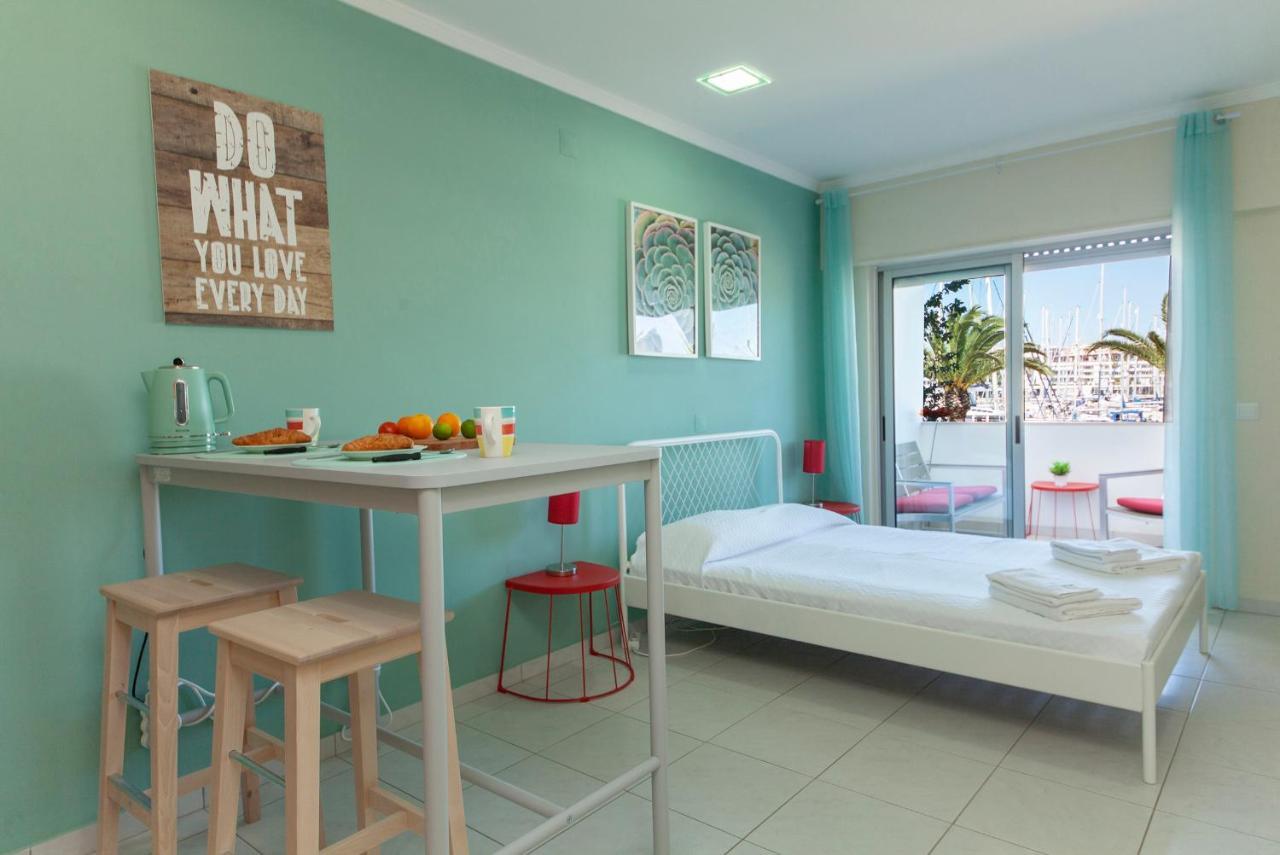A36 - Avenue Flat In
